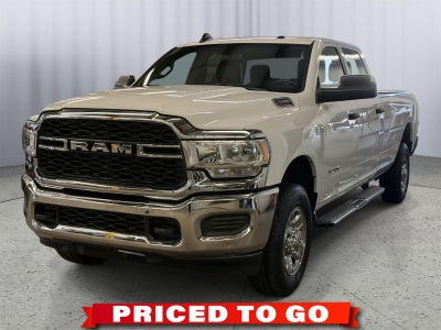 2022 RAM 2500 Tradesman Crew Cab 4x4 8' Box
