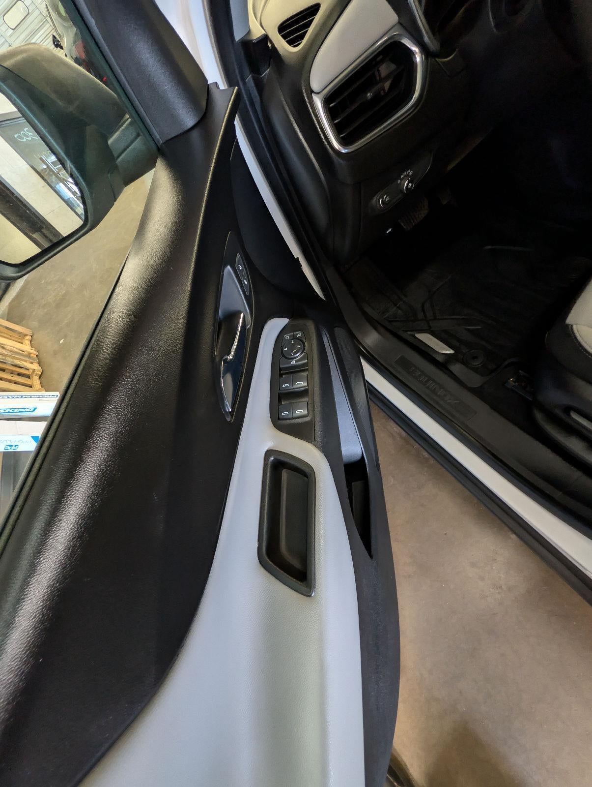 2021 Chevrolet Equinox AWD 1FL