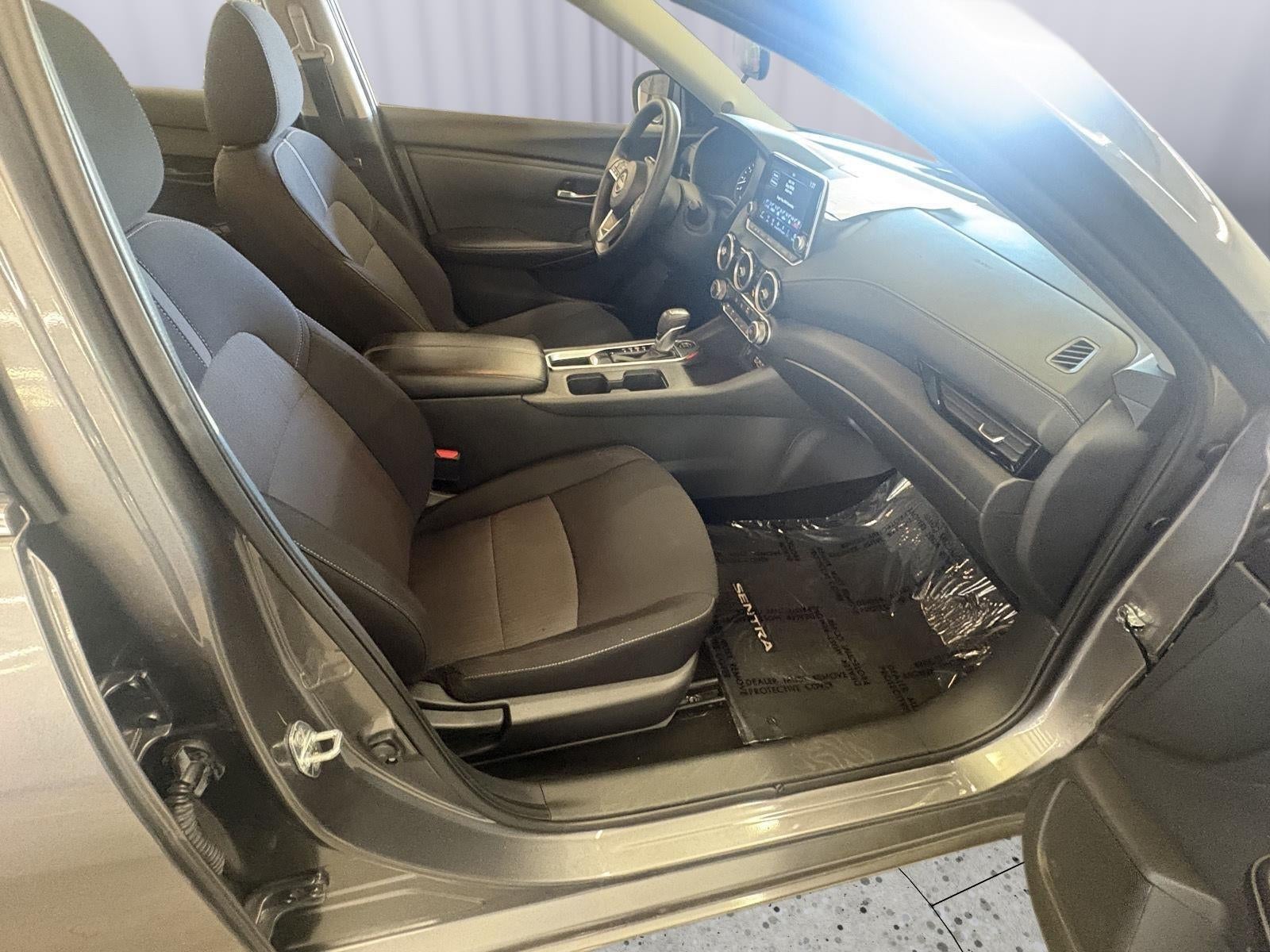 2024 Nissan Sentra SV Xtronic CVT