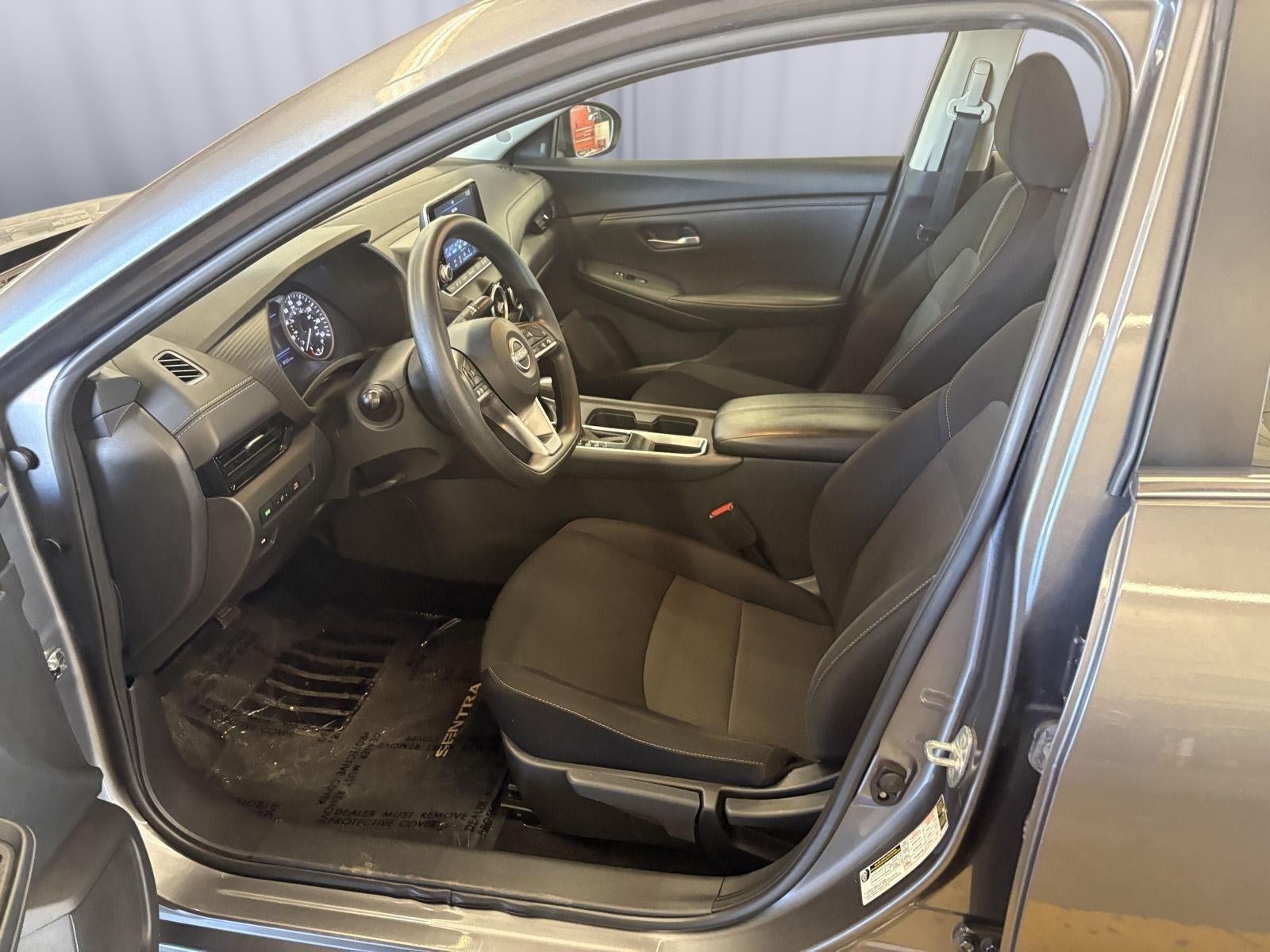 2024 Nissan Sentra SV Xtronic CVT