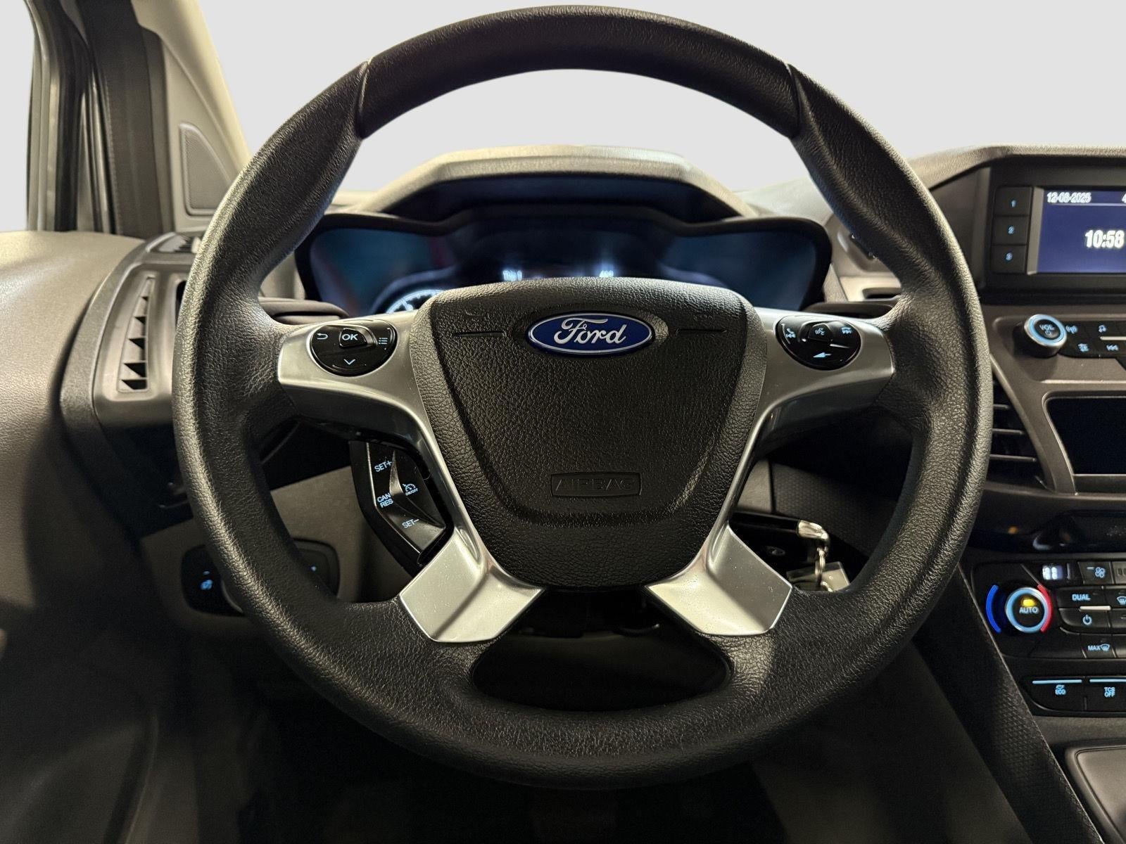 2022 Ford Transit Connect Wagon XL