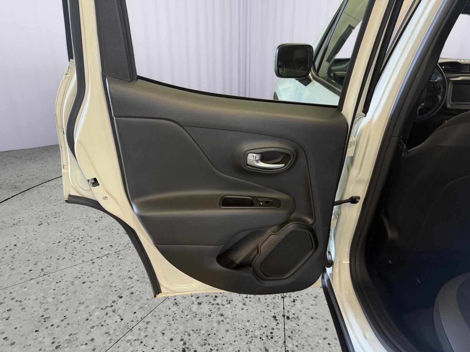 2019 Jeep Renegade Altitude FWD