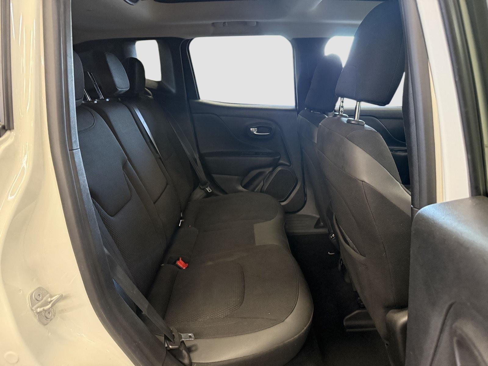 2019 Jeep Renegade Altitude FWD