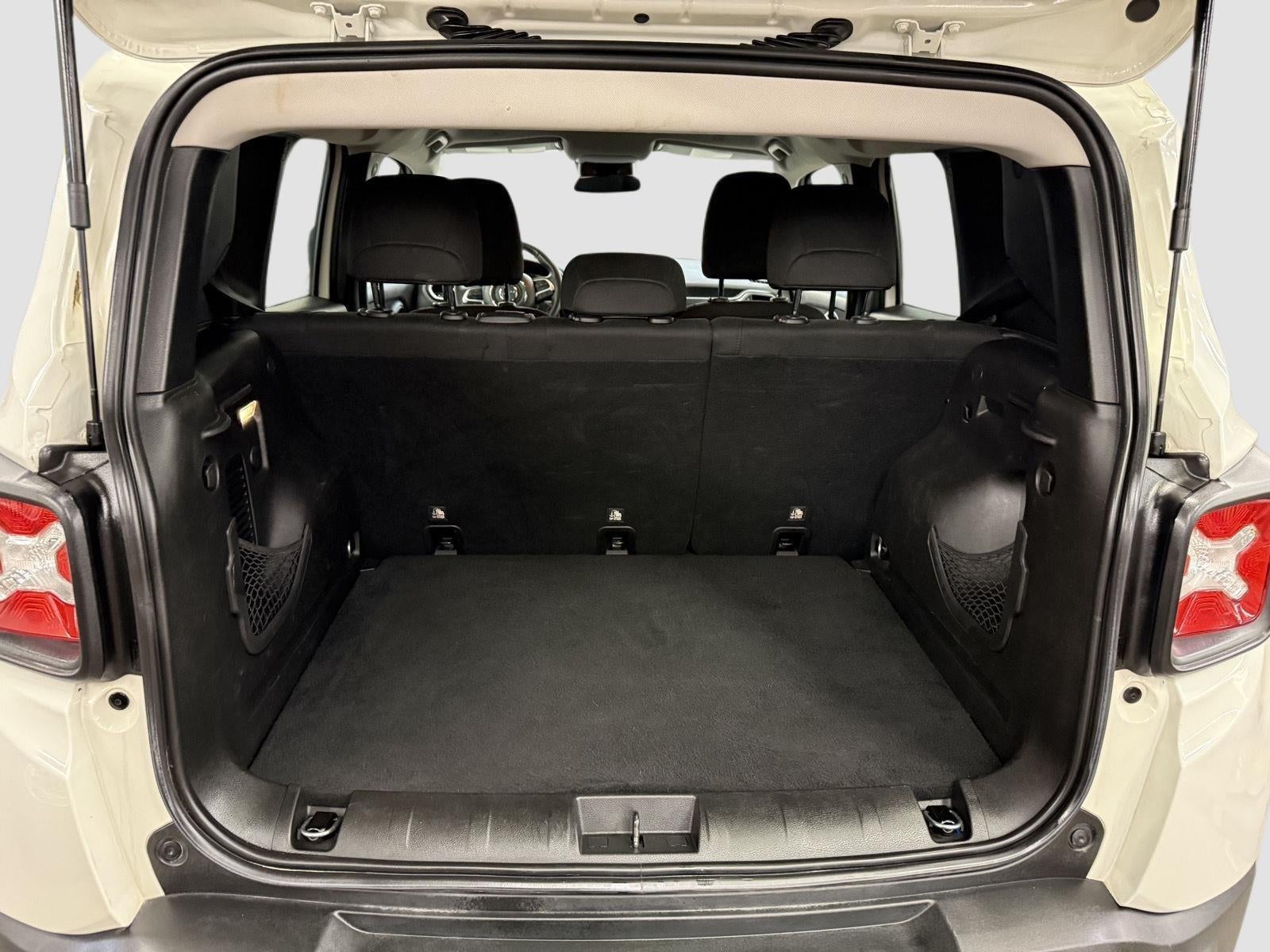 2019 Jeep Renegade Latitude FWD