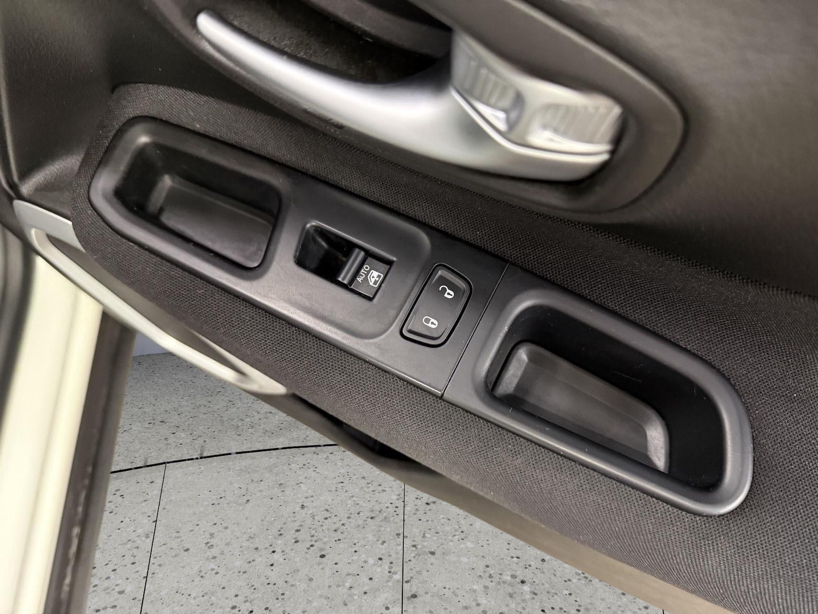 2019 Jeep Renegade Latitude FWD