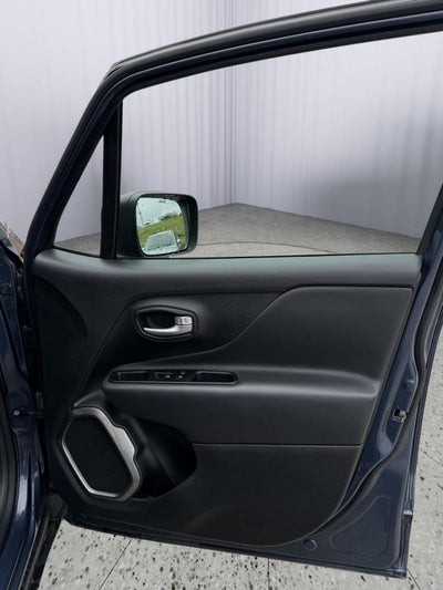 2023 Jeep Renegade Latitude 4x4