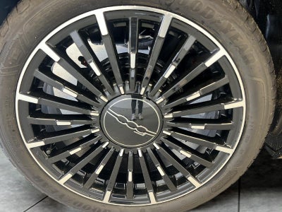 2024 FIAT FIAT 500e 500e INSPI(RED)