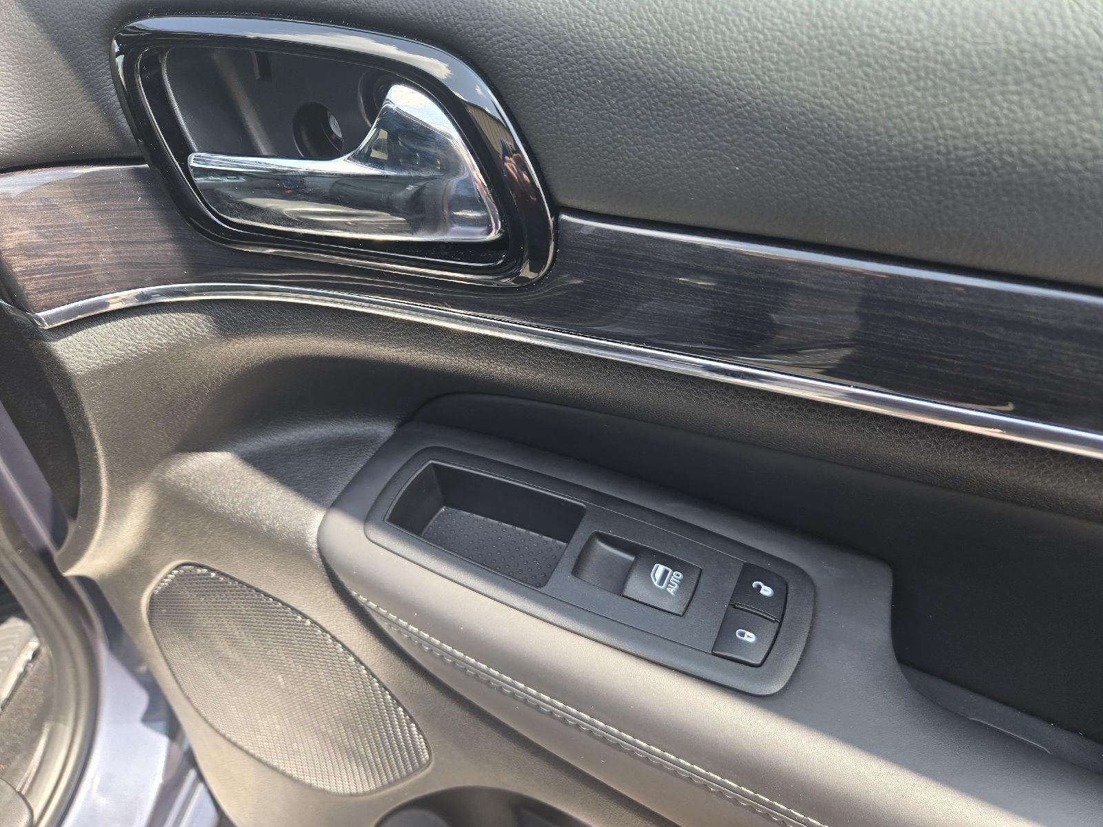 2019 Jeep Grand Cherokee Overland