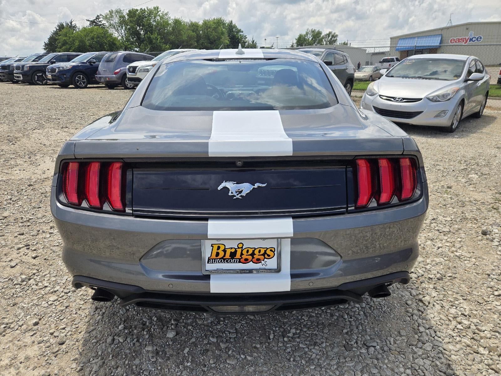 2021 Ford Mustang EcoBoost