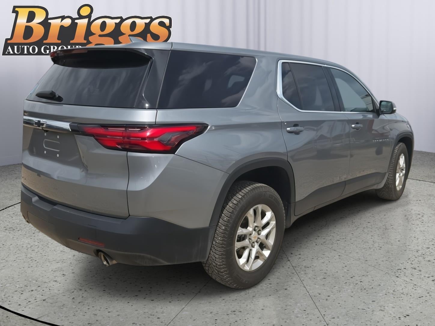 2023 Chevrolet Traverse LS