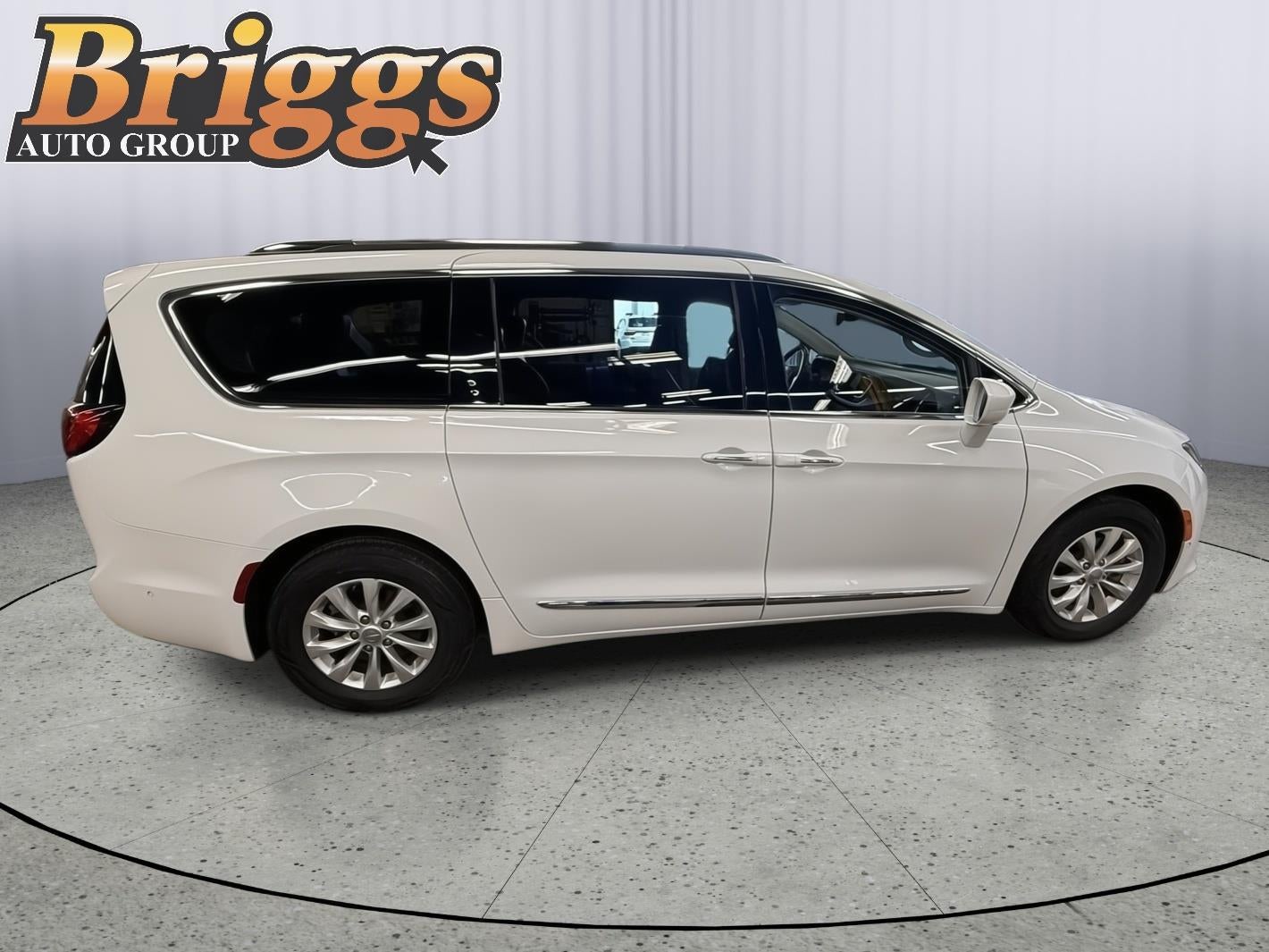 2019 Chrysler Pacifica Touring L