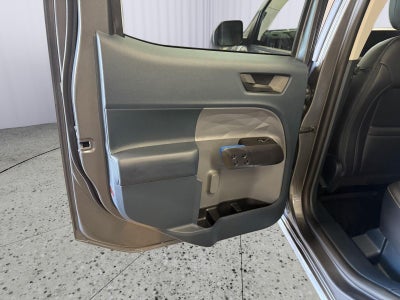 2025 Ford Maverick Lobo Standard