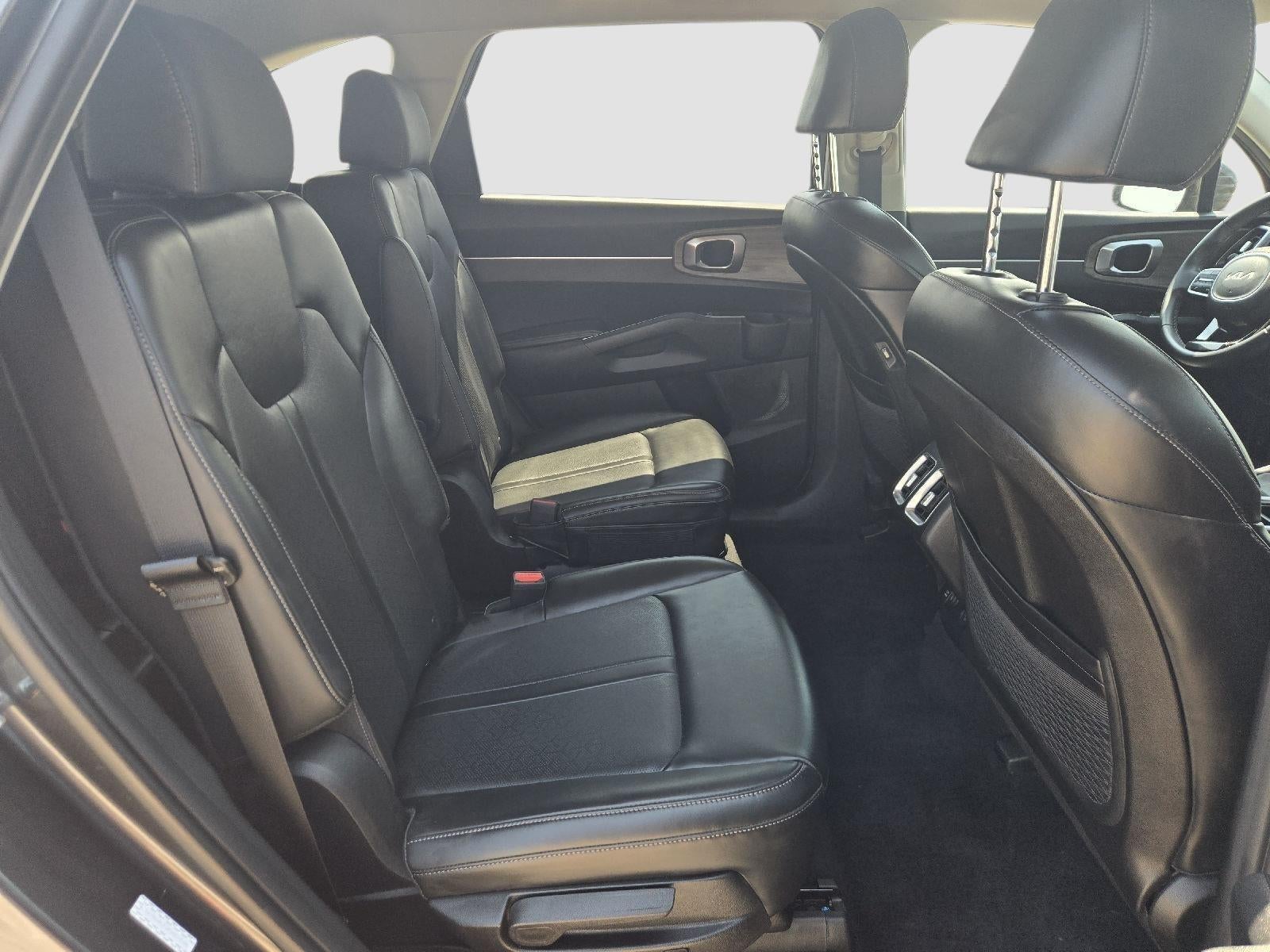 2023 Kia Sorento EX