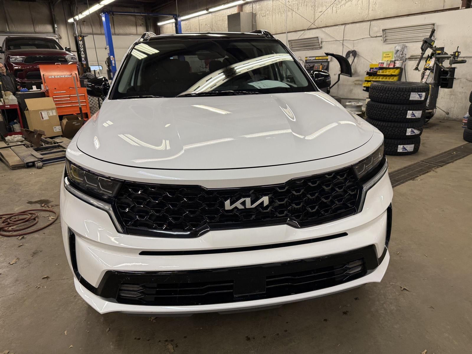 2022 Kia Sorento SX