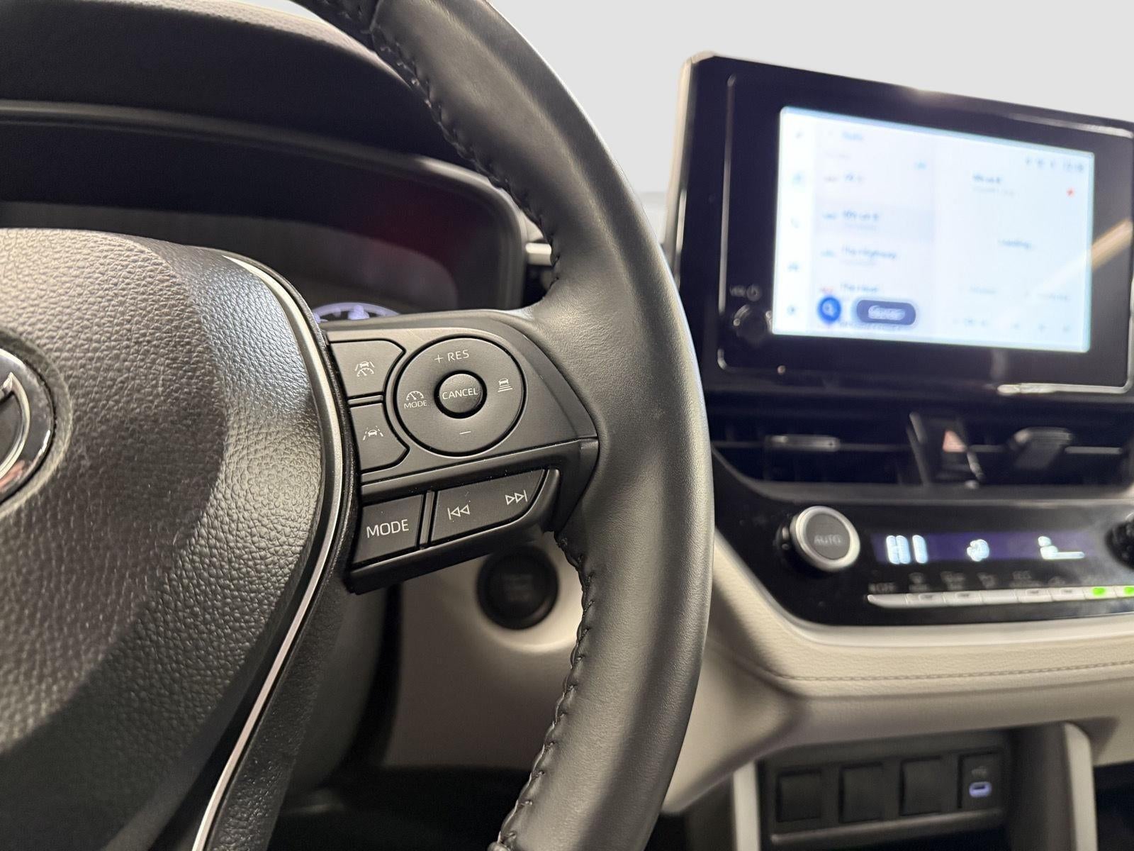 2025 Toyota Corolla Cross LE