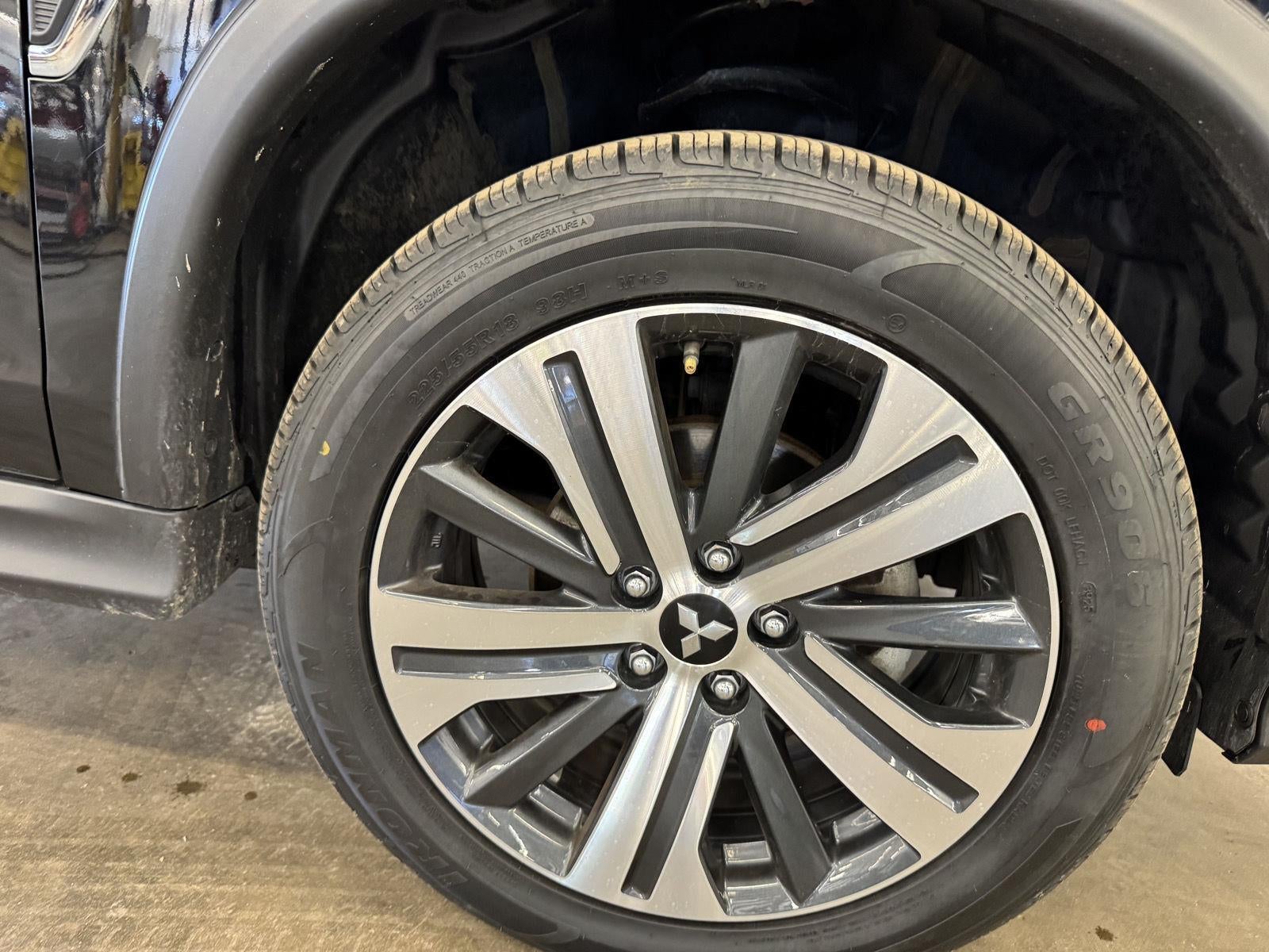 2023 Mitsubishi Outlander Sport SE