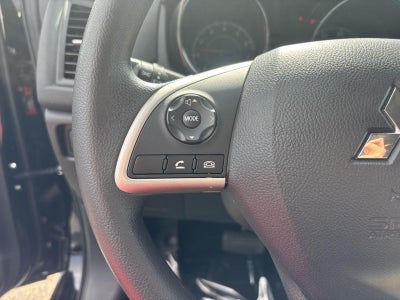 2025 Mitsubishi Outlander Sport SE