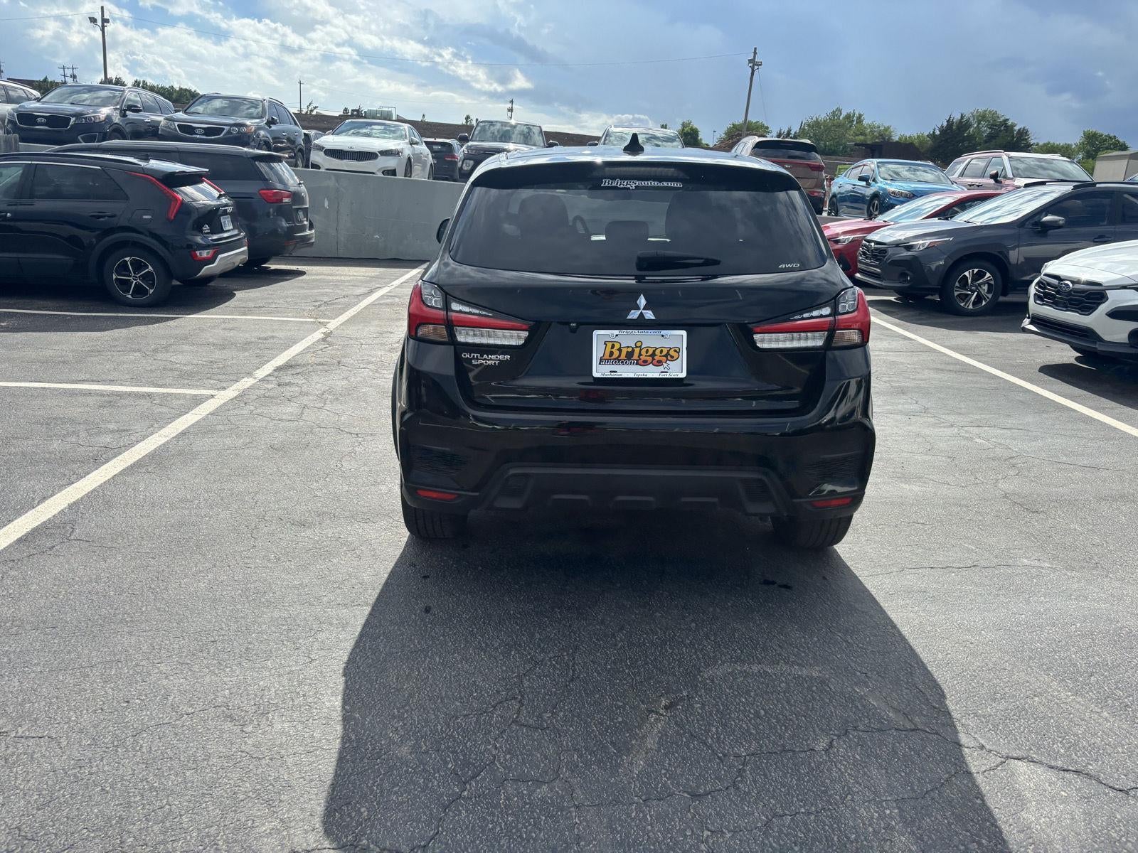 2025 Mitsubishi Outlander Sport SE