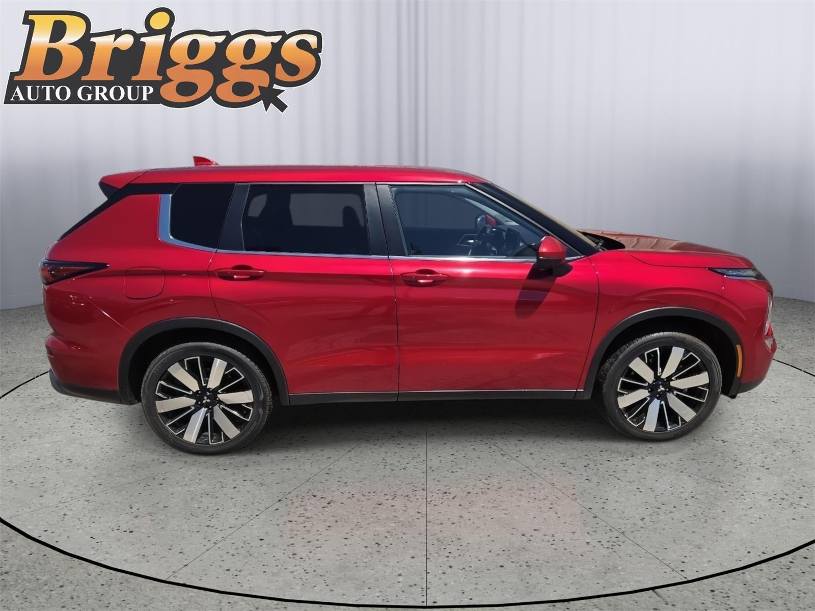 2025 Mitsubishi Outlander SE