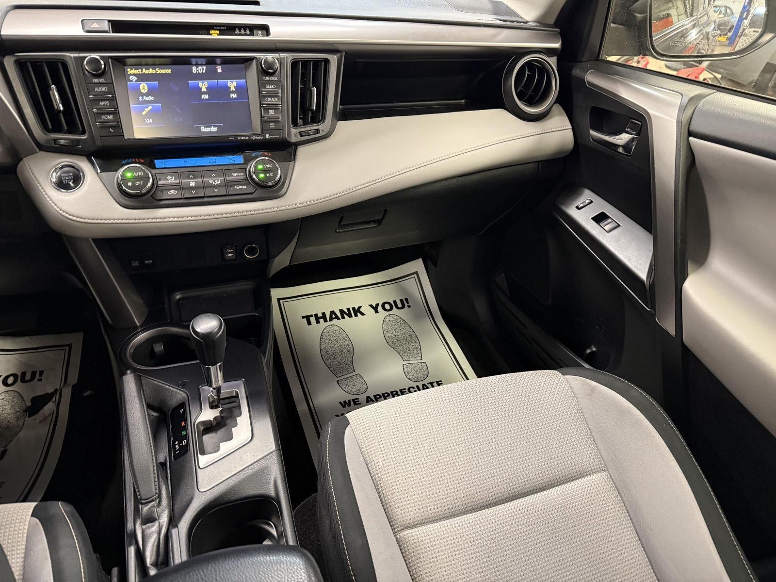 2017 Toyota RAV4 XLE