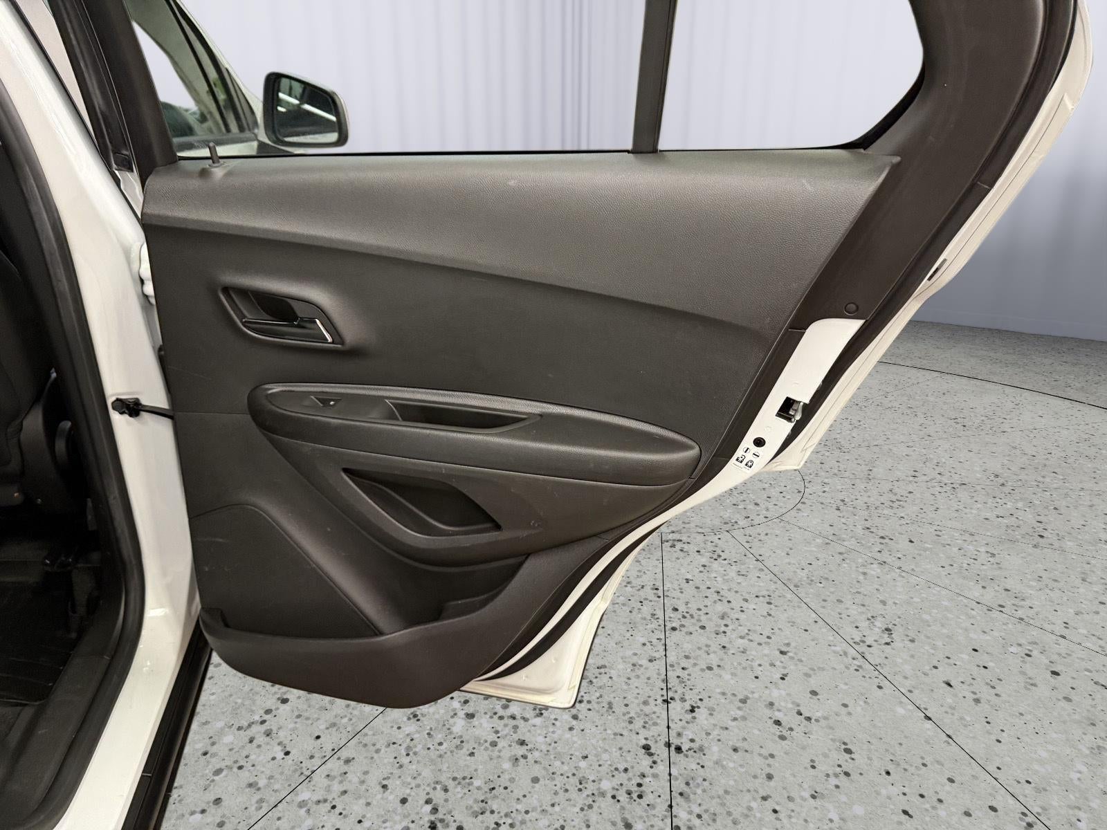 2021 Chevrolet Trax LS