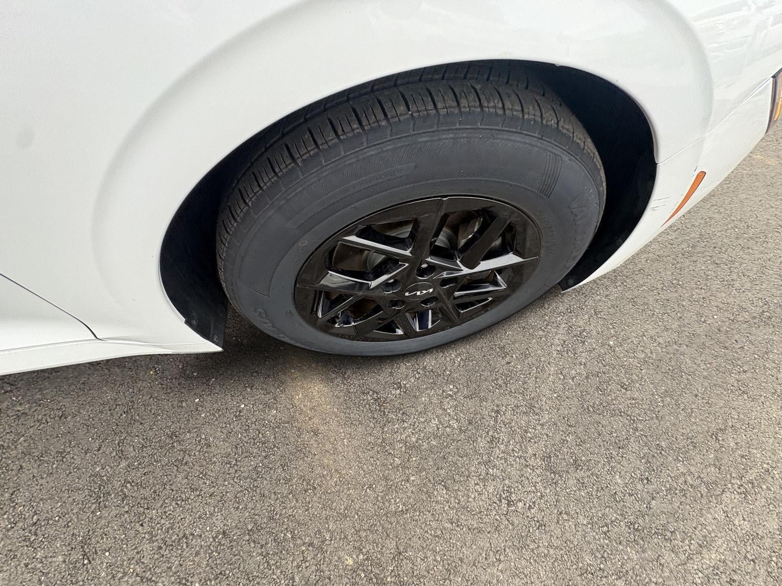2025 Kia K5 LXS