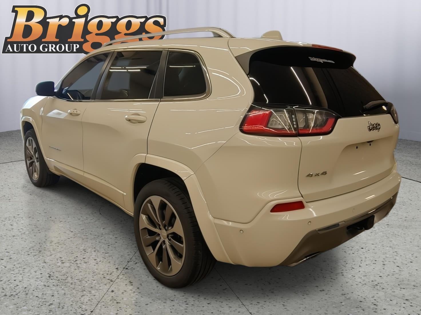2019 Jeep Cherokee Overland