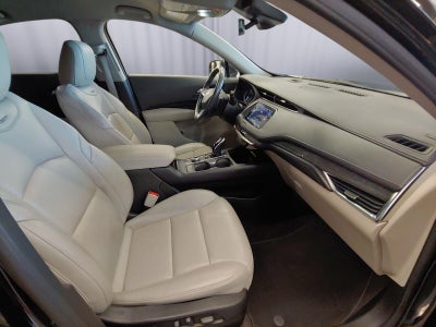 2023 Cadillac XT4 AWD Premium Luxury