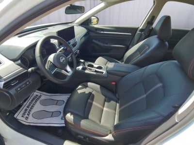 2026 Nissan Altima SR
