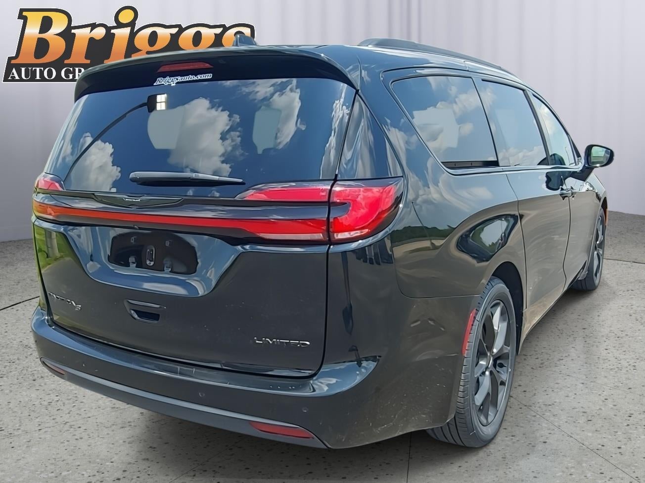 2025 Chrysler Pacifica Limited