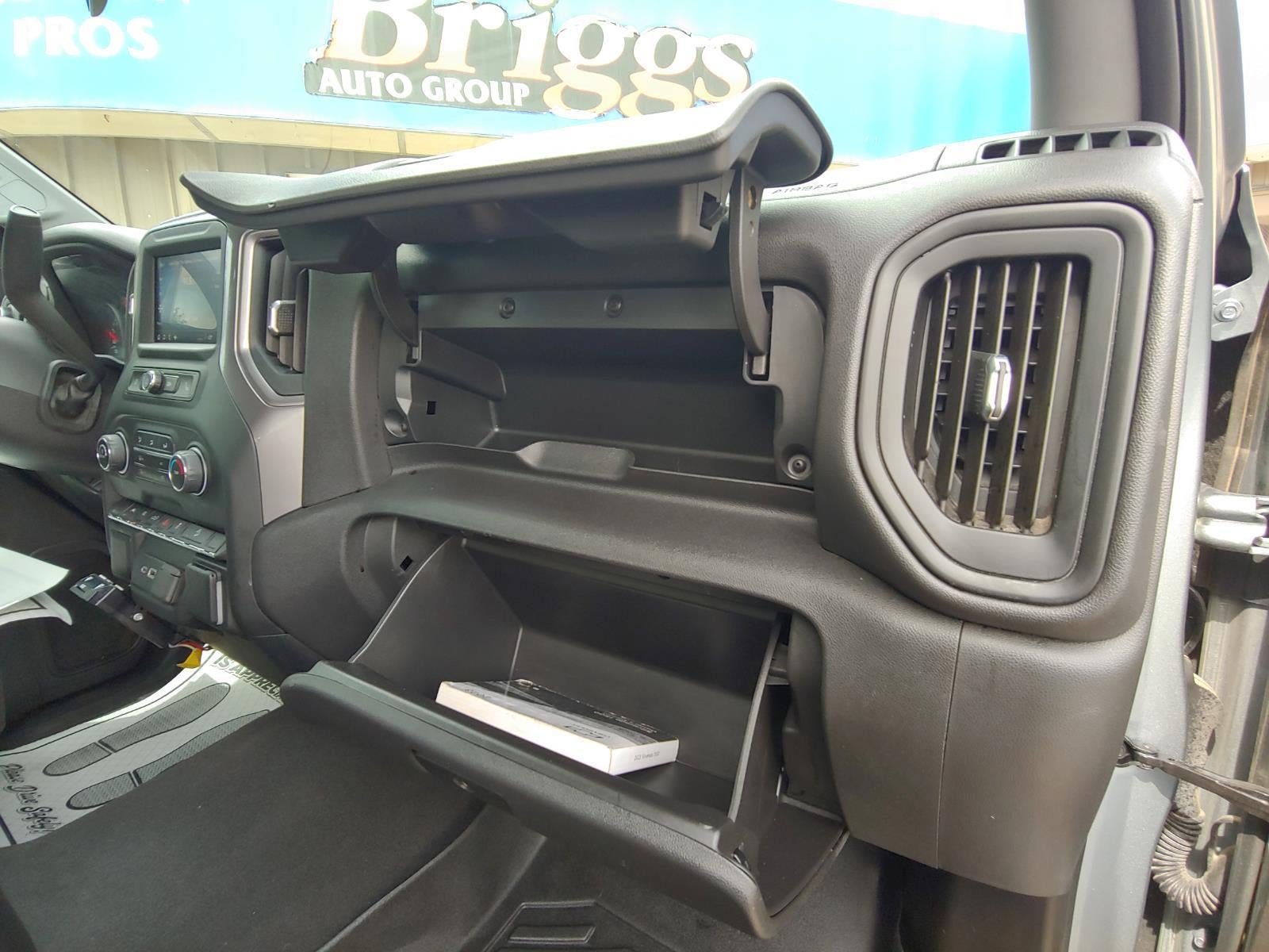 2023 Chevrolet Silverado 1500 Custom Trail Boss