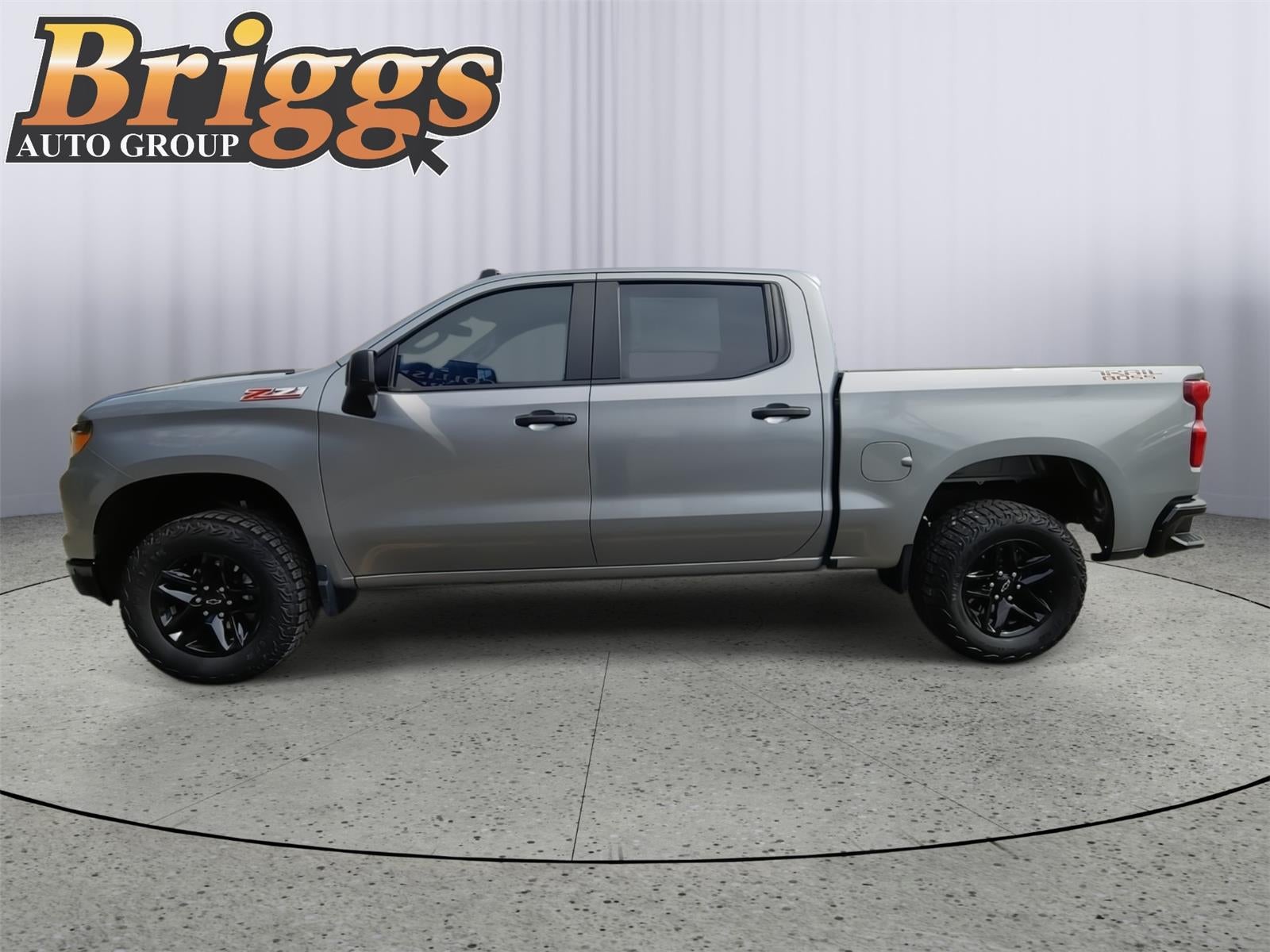 2023 Chevrolet Silverado 1500 Custom Trail Boss