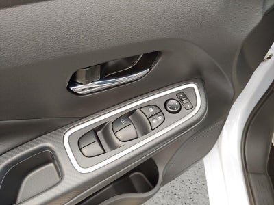 2024 Nissan Versa SR