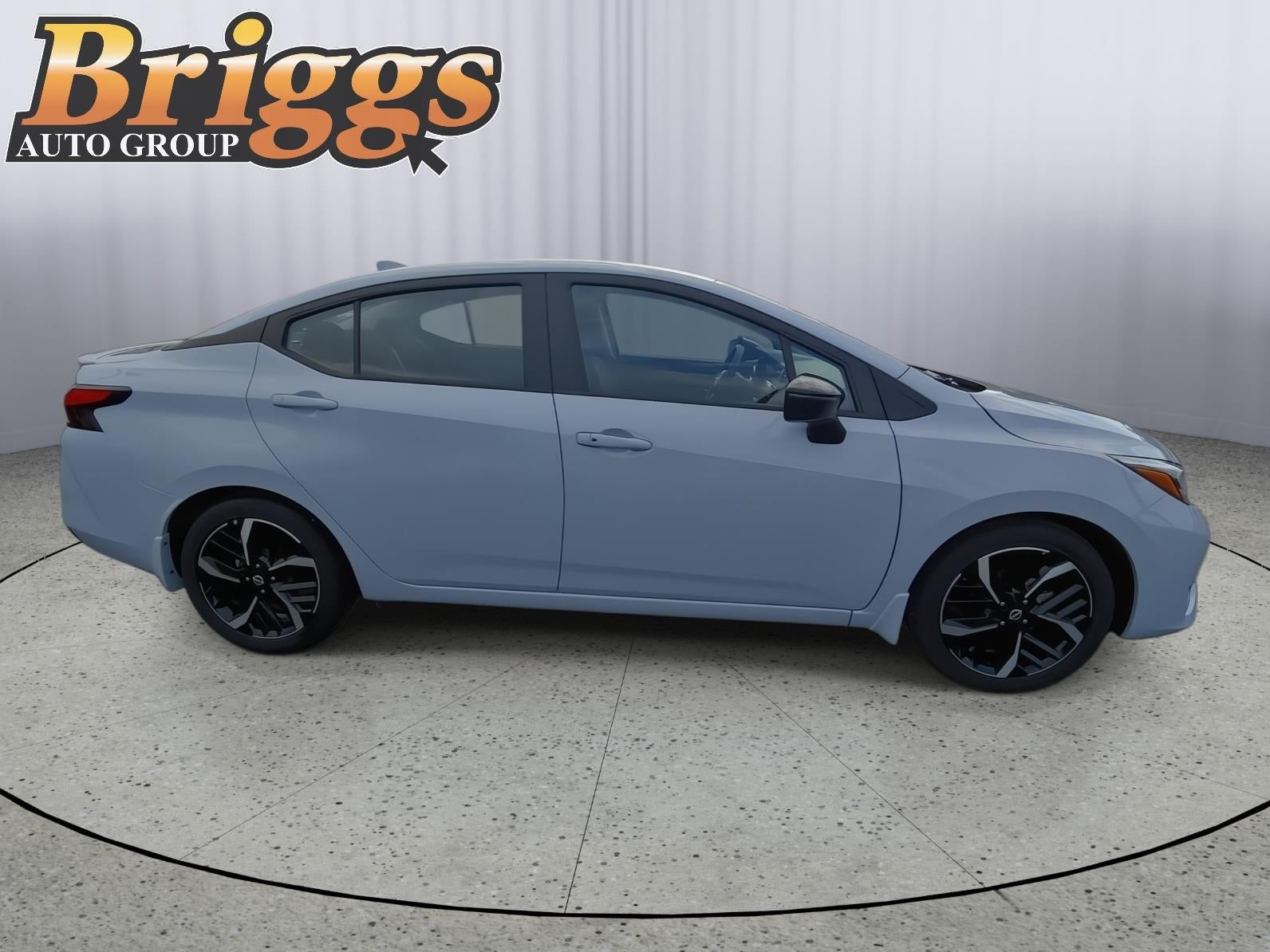 2024 Nissan Versa SR