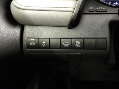 2024 Toyota Camry Hybrid SE