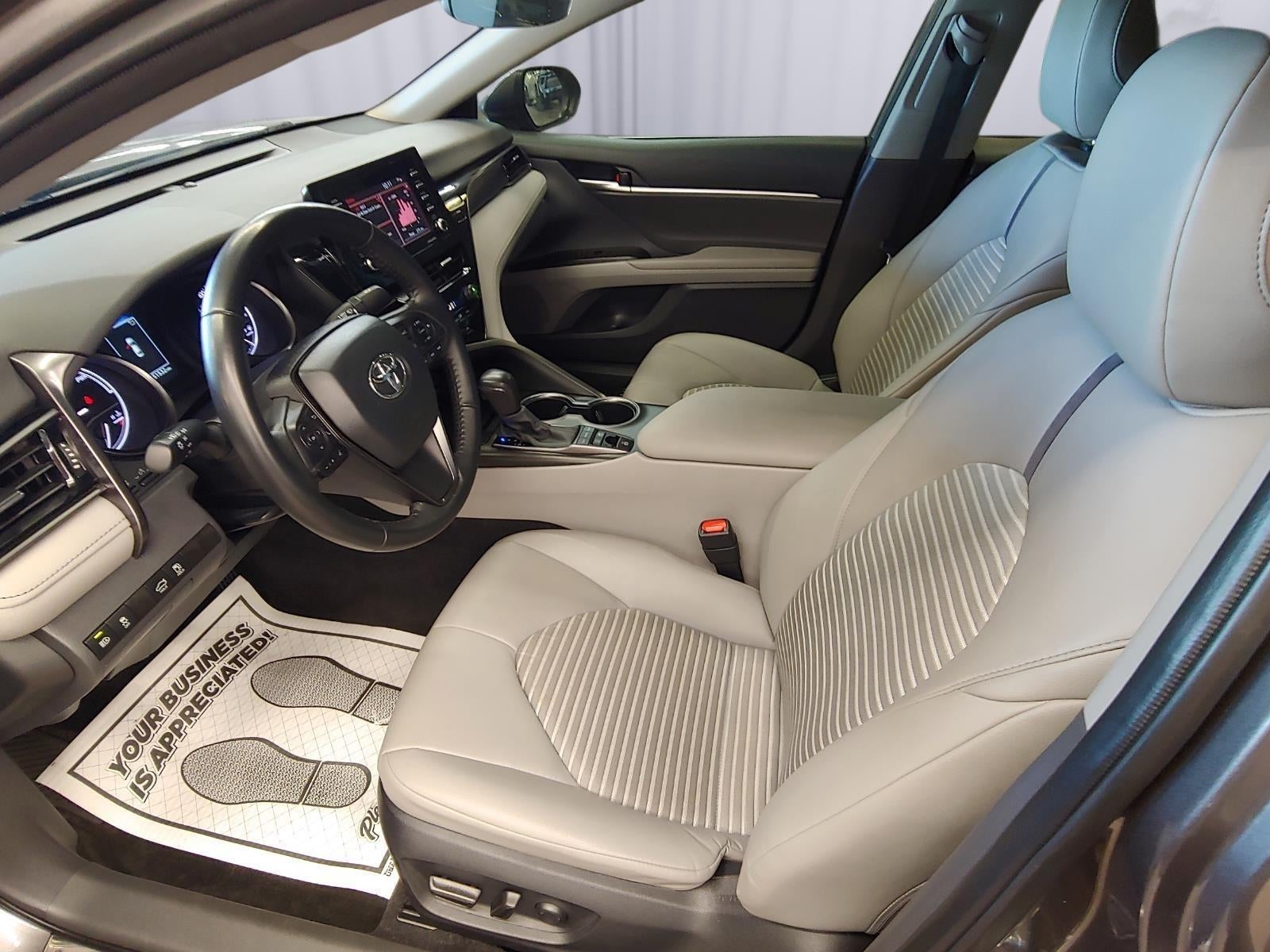 2024 Toyota Camry Hybrid SE