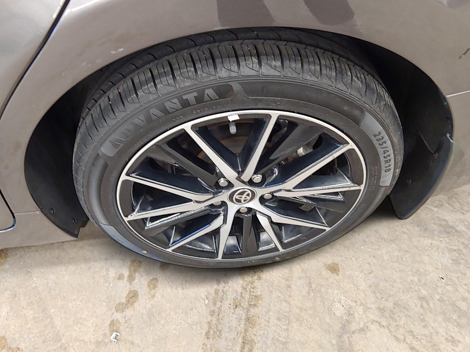 2024 Toyota Camry Hybrid SE