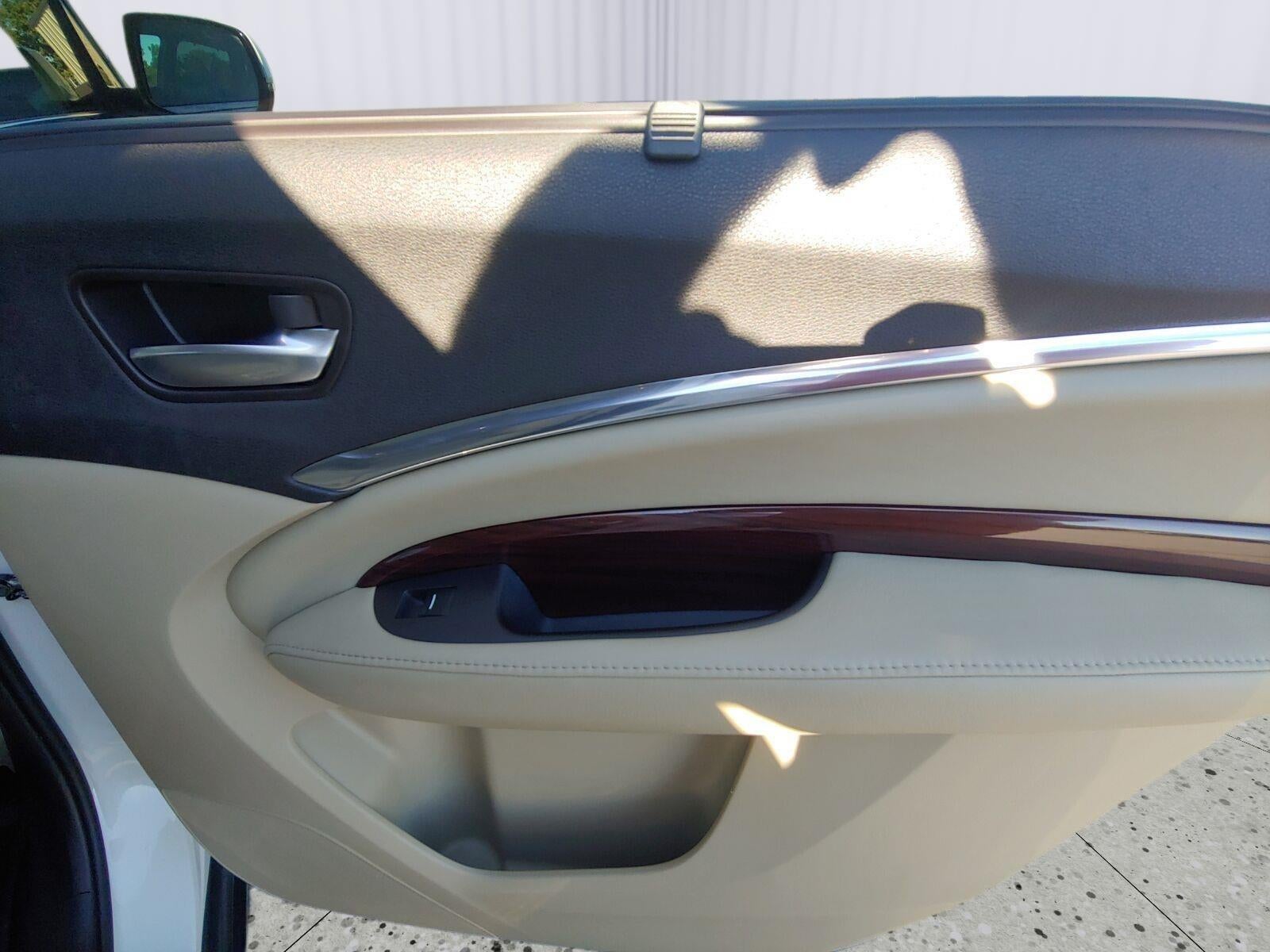2016 Acura MDX Base