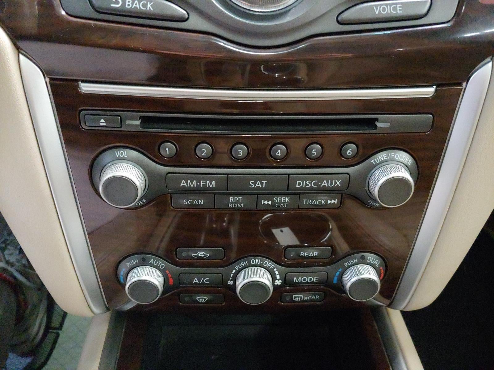 2015 Nissan Pathfinder Platinum