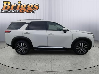 2025 Nissan Pathfinder Platinum