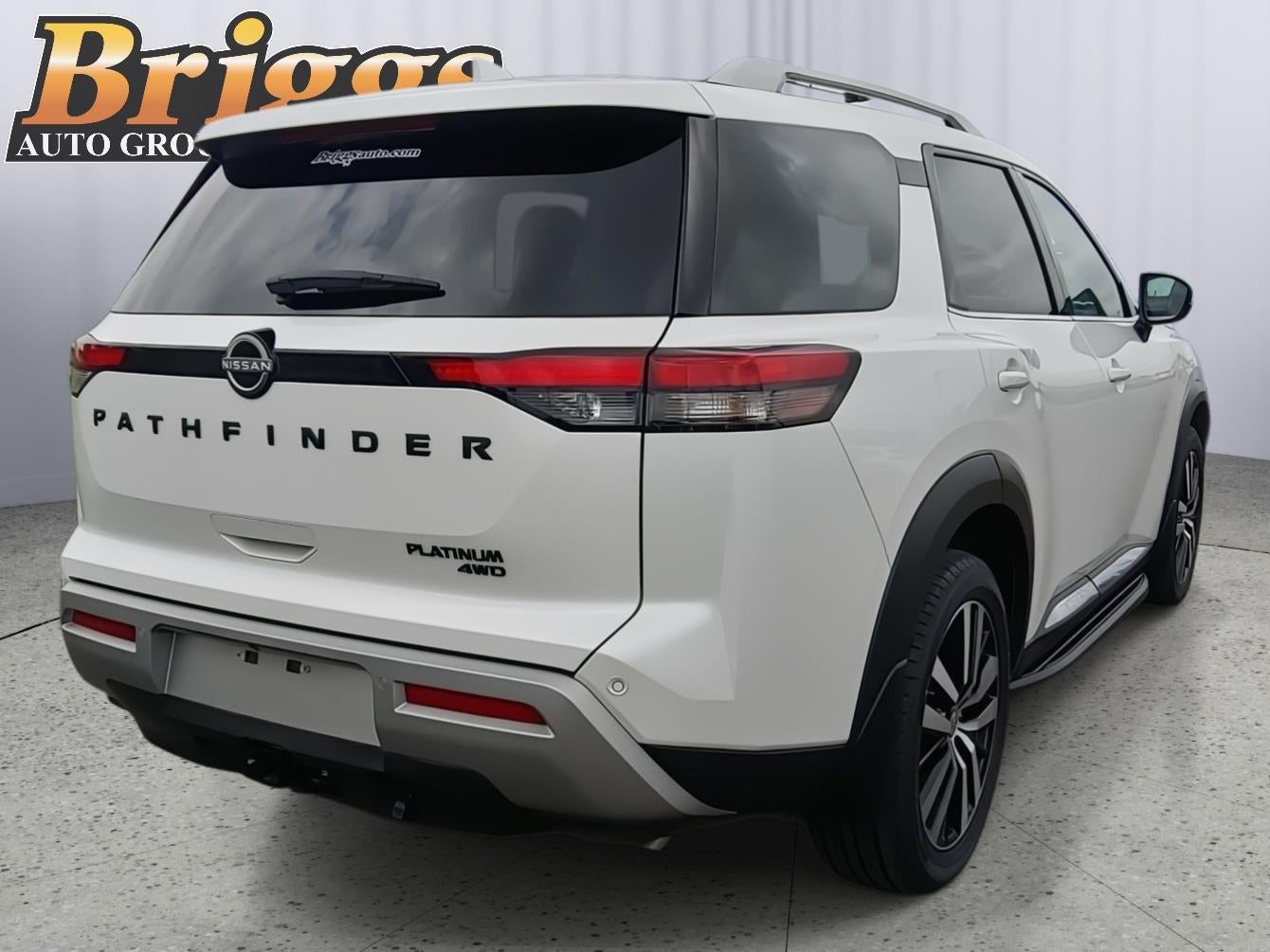 2025 Nissan Pathfinder Platinum