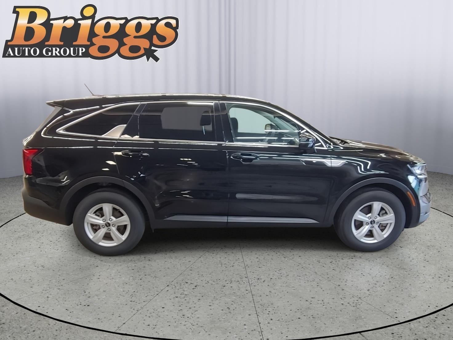 2023 Kia Sorento LX