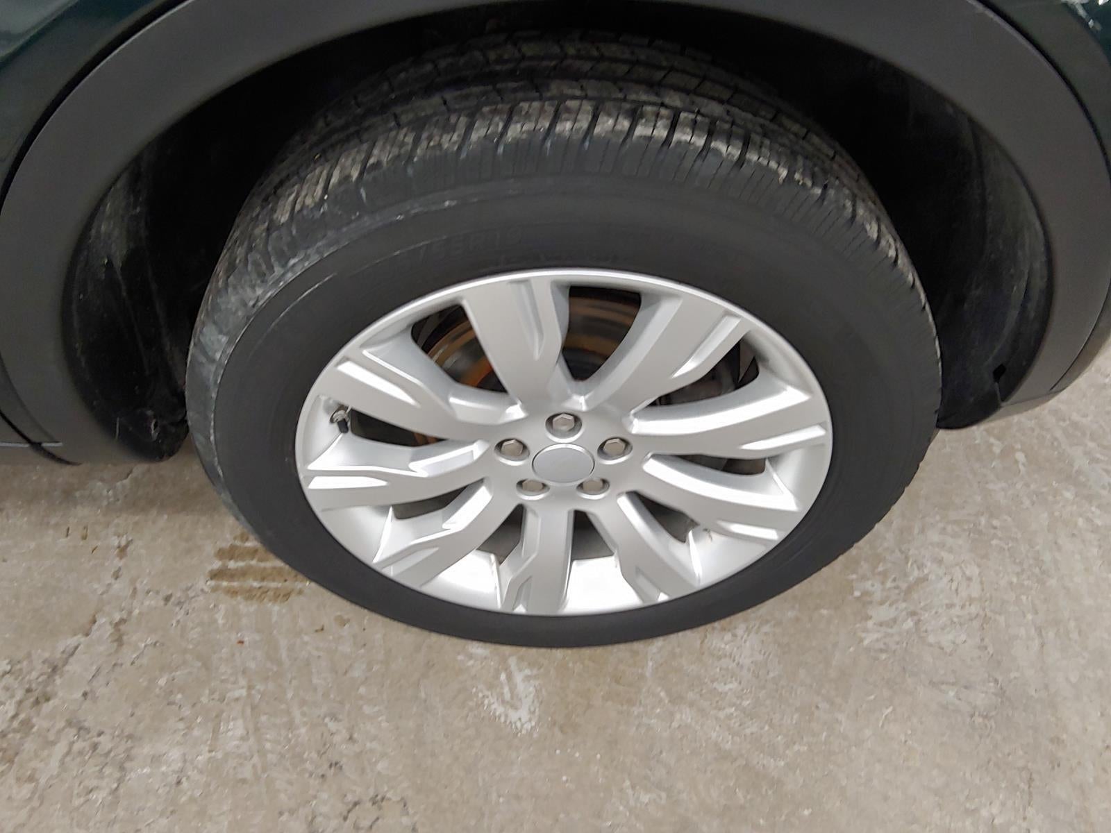 2017 Land Rover Discovery Sport HSE Luxury