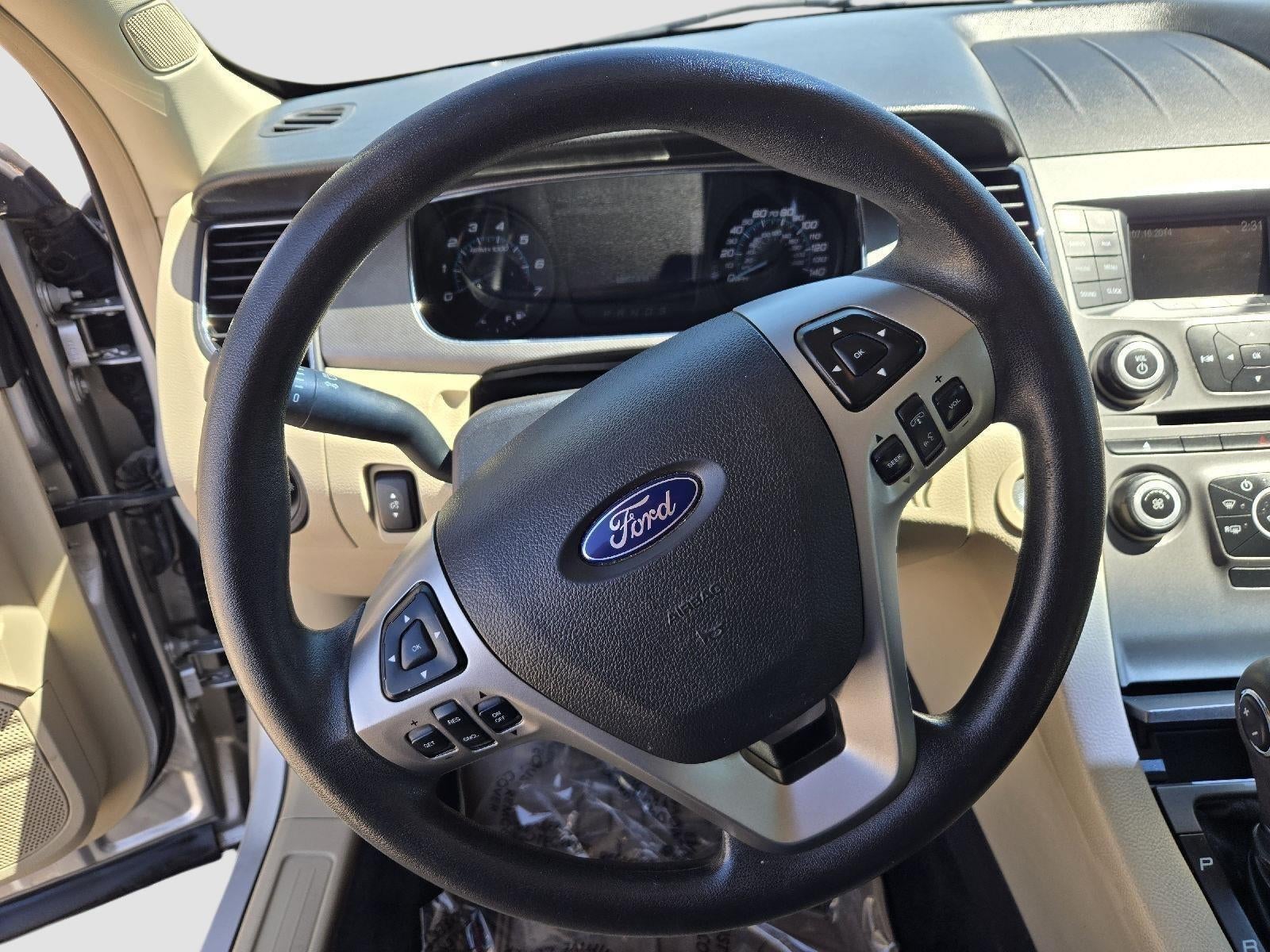 2017 Ford Taurus SE