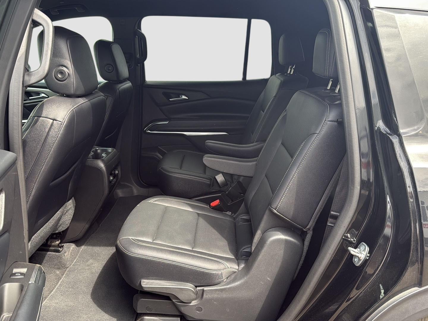 2025 Chevrolet Traverse AWD LT