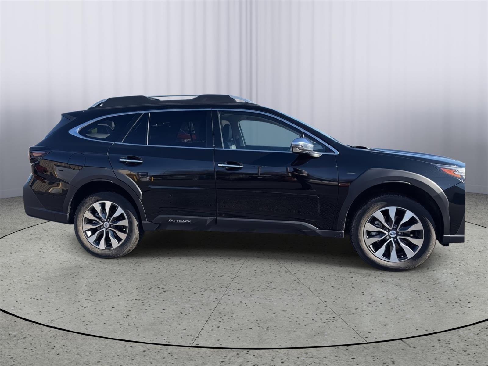 2025 Subaru Outback Touring