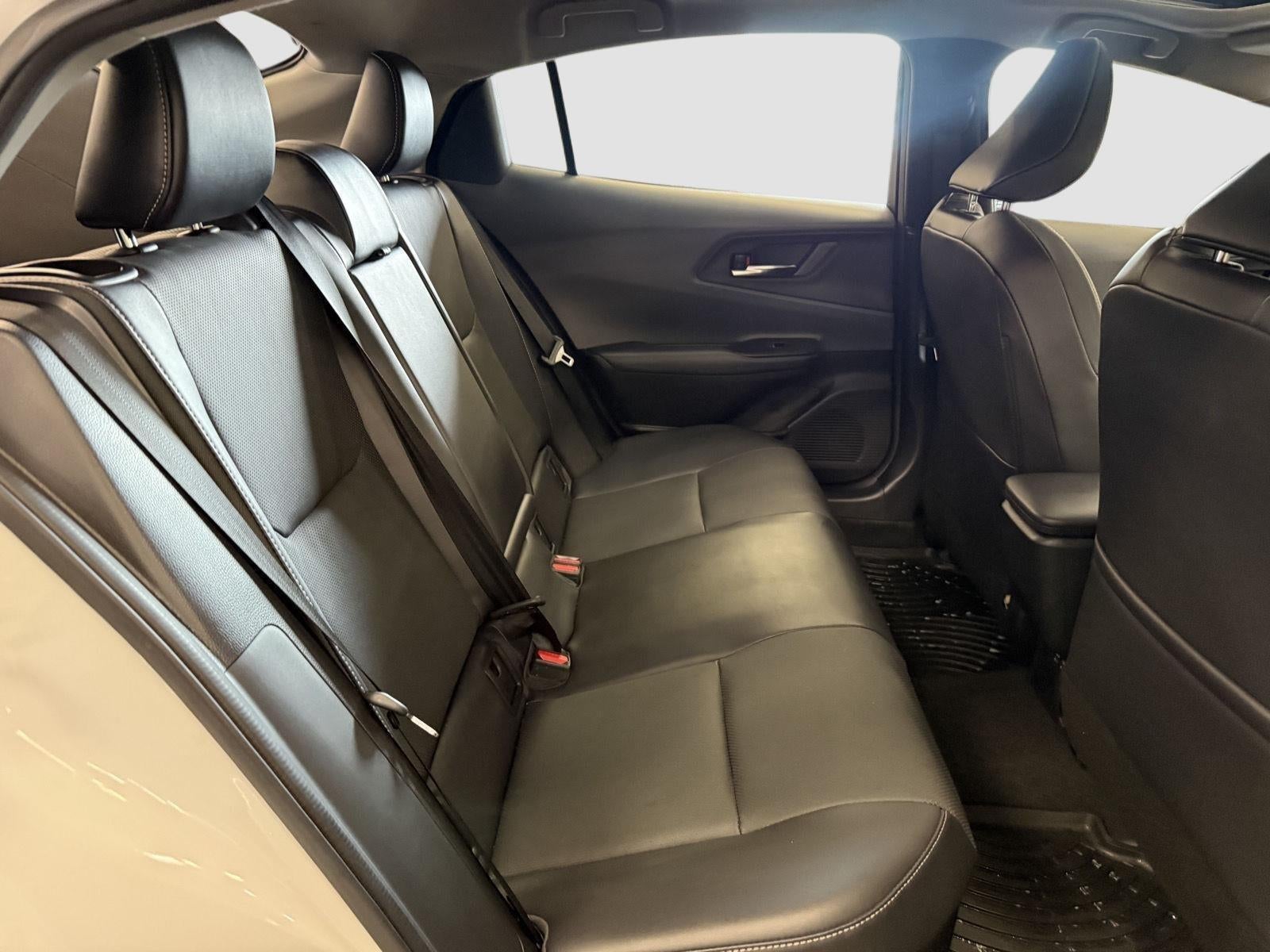 2023 Toyota Prius XLE