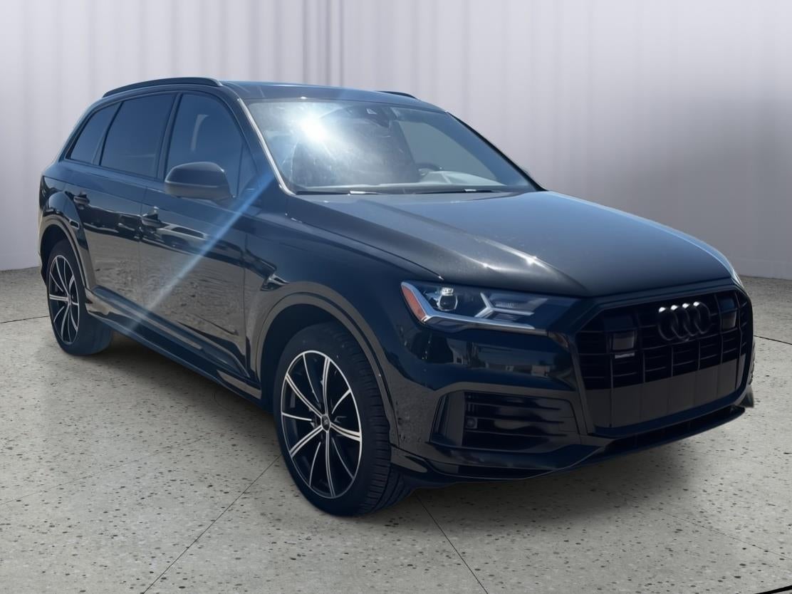 2022 Audi Q7 Premium Plus