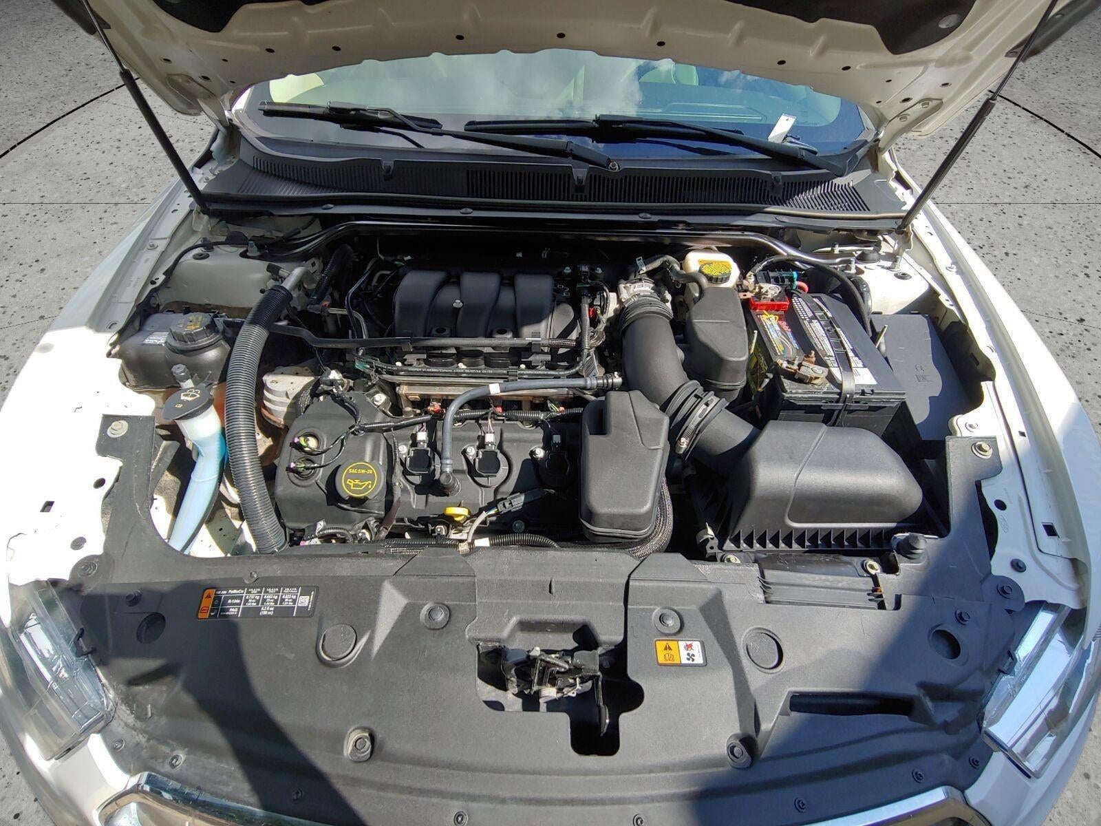 2018 Ford Taurus SEL