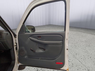 2002 Chevrolet Silverado 2500HD Reg Cab 133" WB 4WD